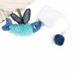 Moulin Roty Baleine Musicale -Moulin Roty Peluche musicale baleine Les aventures de Paulie Moulin Roty 3