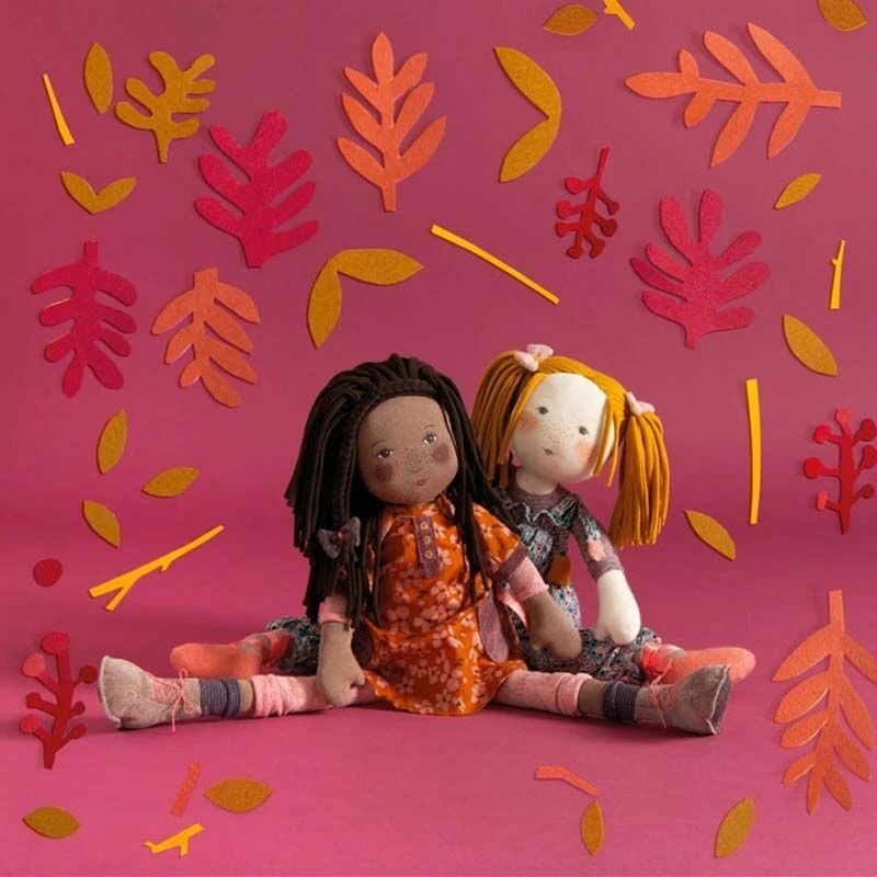 Moulin Roty Poupée Camélia 4 Moulin Roty Poupée Camélia – Image 4